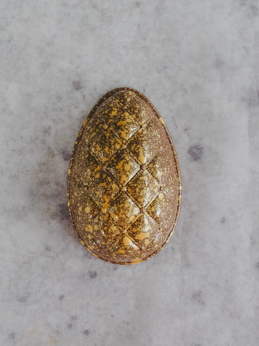 Filled chocolate egg